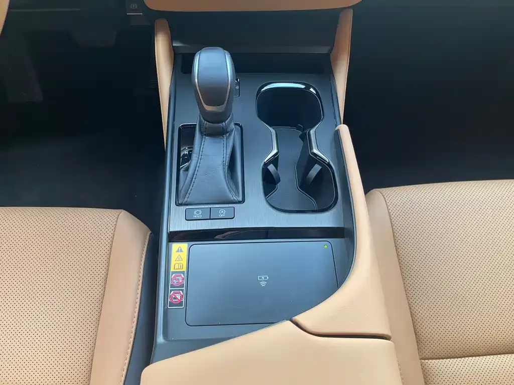 Lexus ES 2025 из CN, фото 10