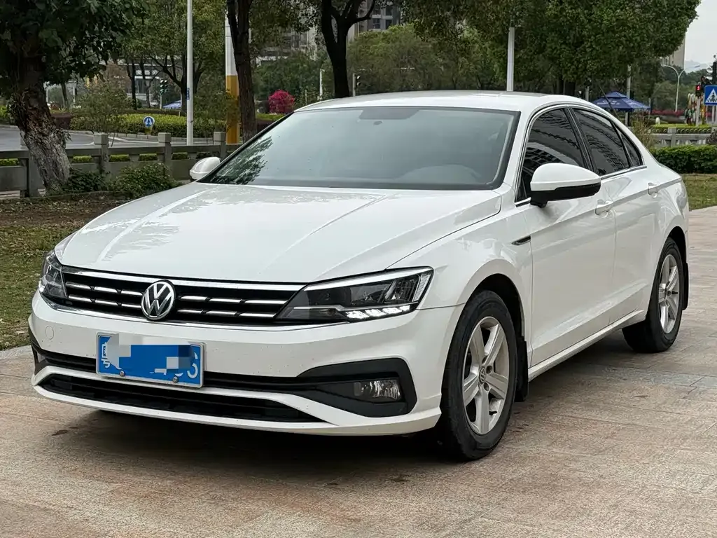 Volkswagen Lamando 2021 из CN, фото 1