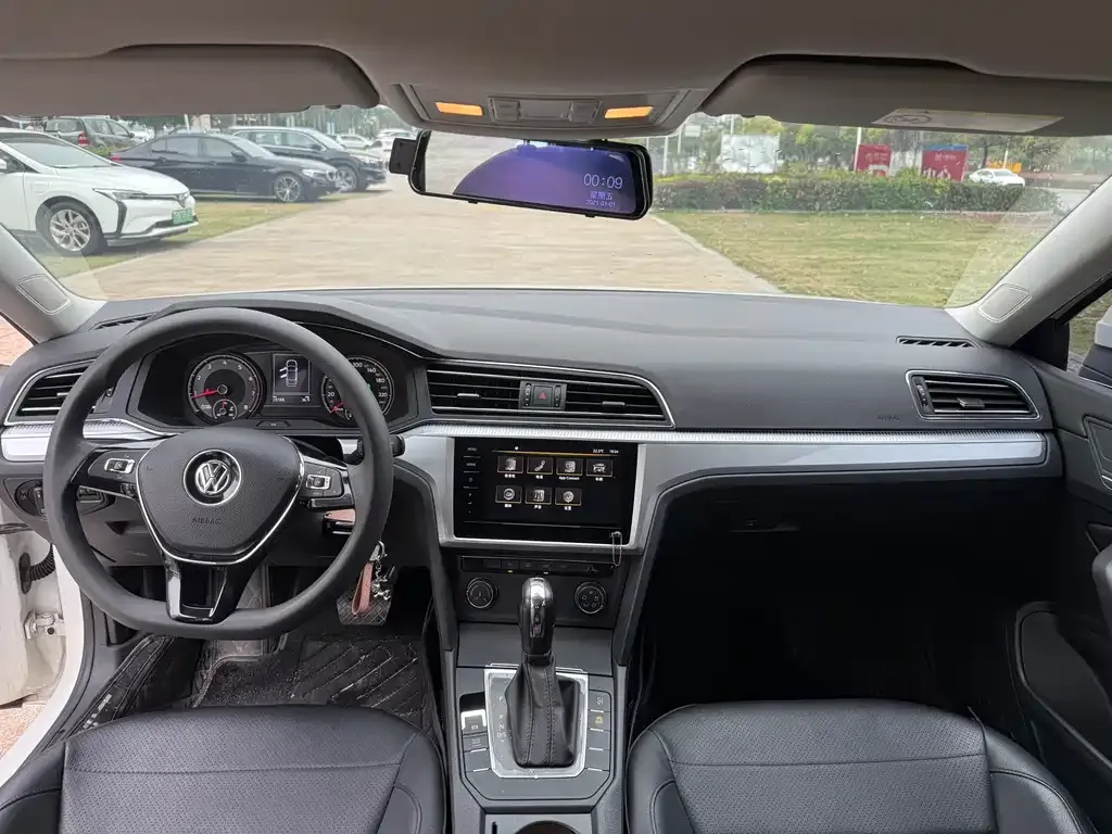 Volkswagen Lamando 2021 из CN, фото 4