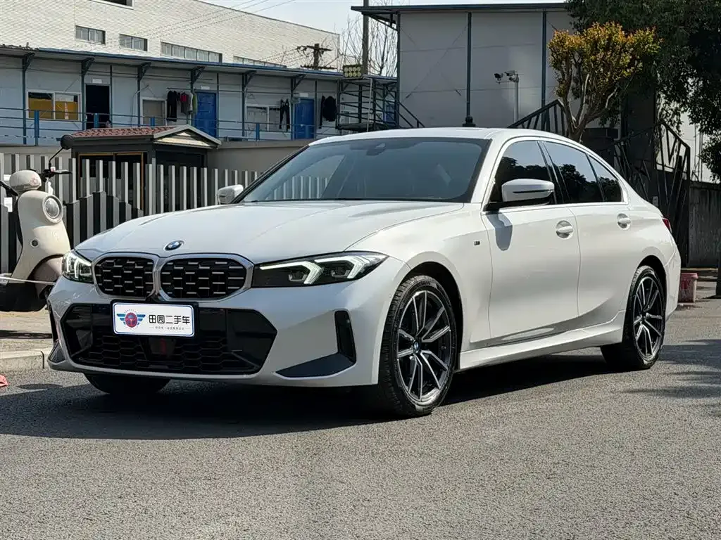 BMW 3 Series — фото 1
