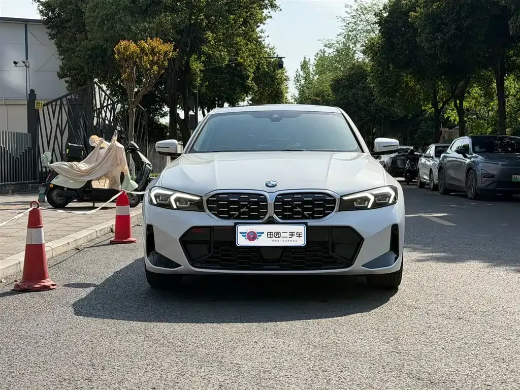 BMW 3 Series — фото 10