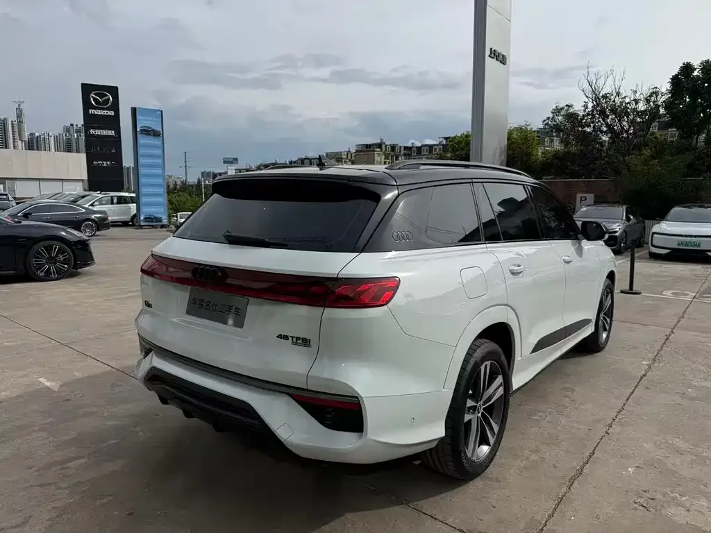 Audi Q6 2025 из CN, фото 10