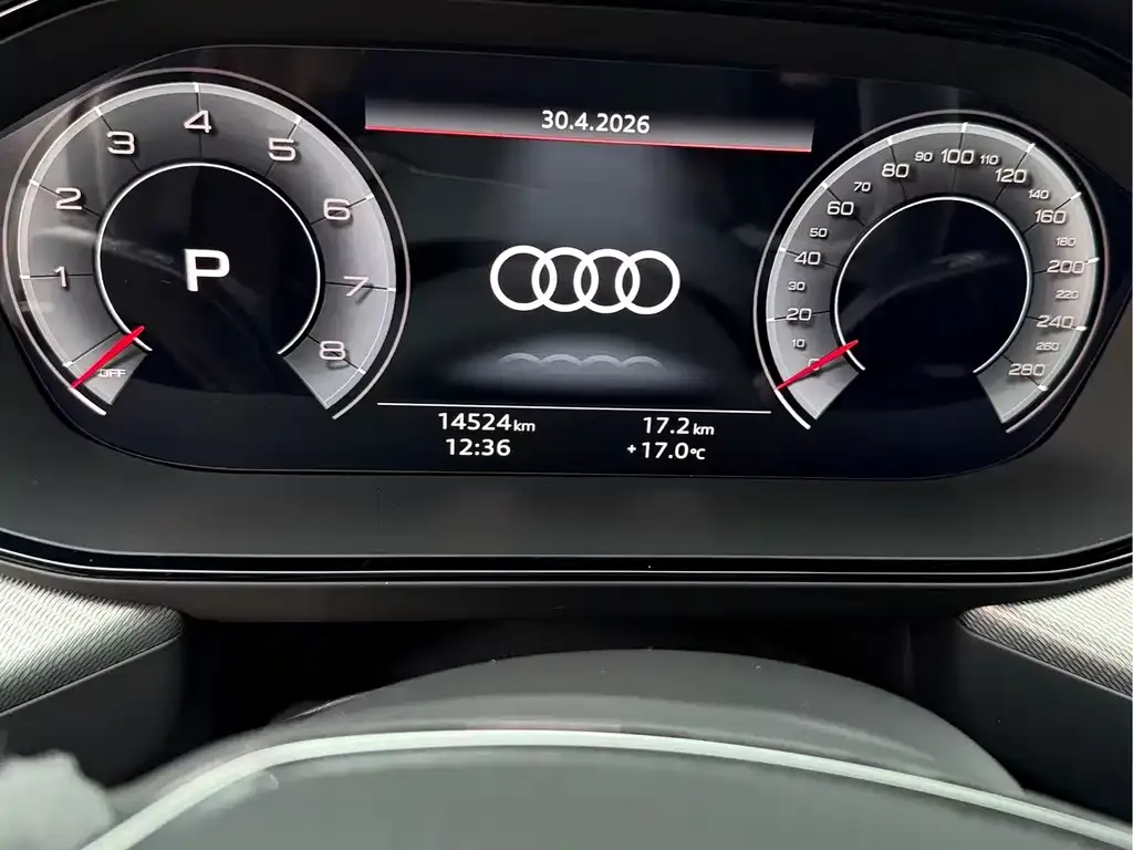 Audi Q6 2025 из CN, фото 5