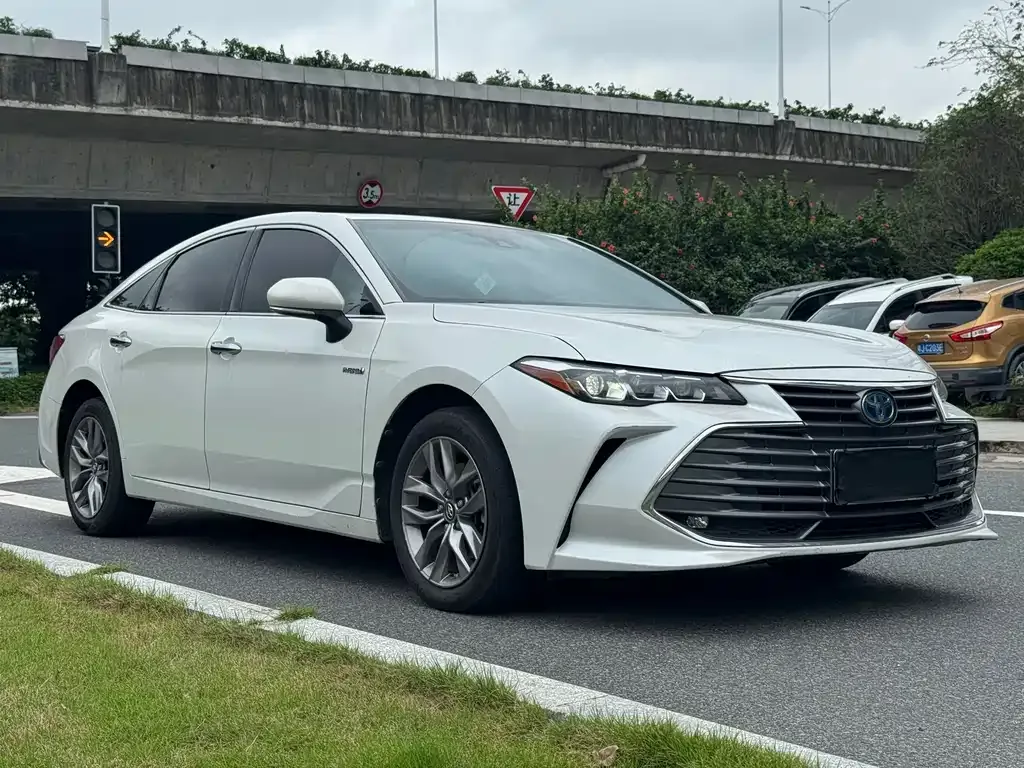 Toyota Avalon 2022 из CN, фото 6