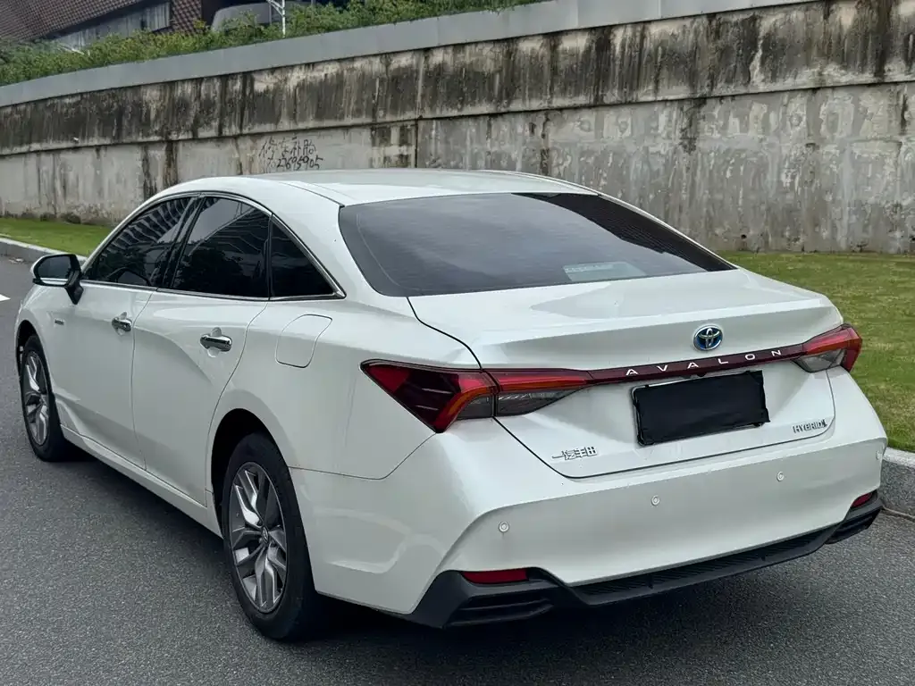 Toyota Avalon 2022 из CN, фото 3