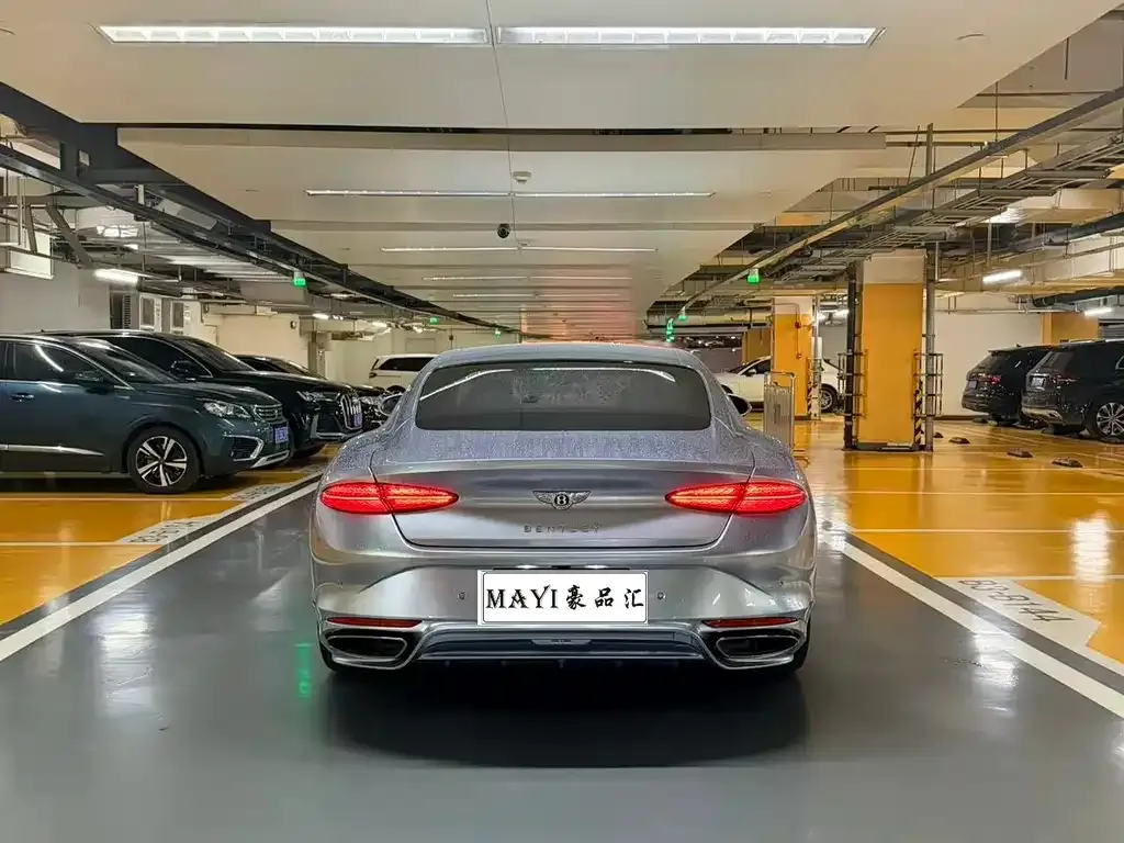 Bentley Continental 2025 из CN, фото 9