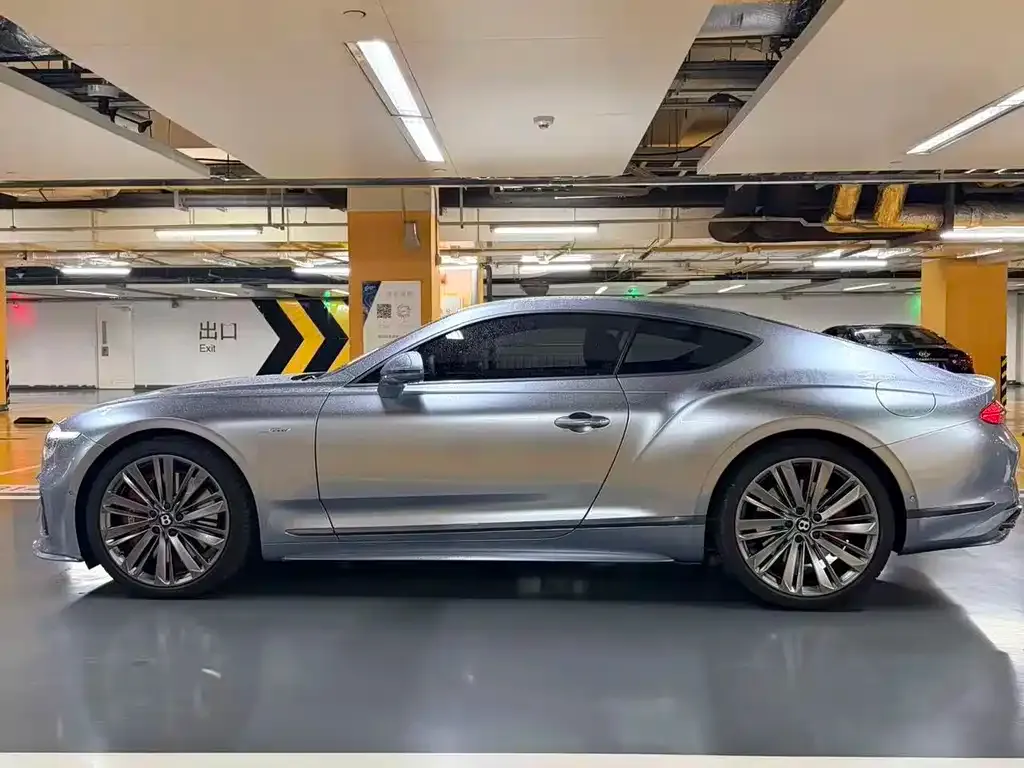 Bentley Continental 2025 из CN, фото 6