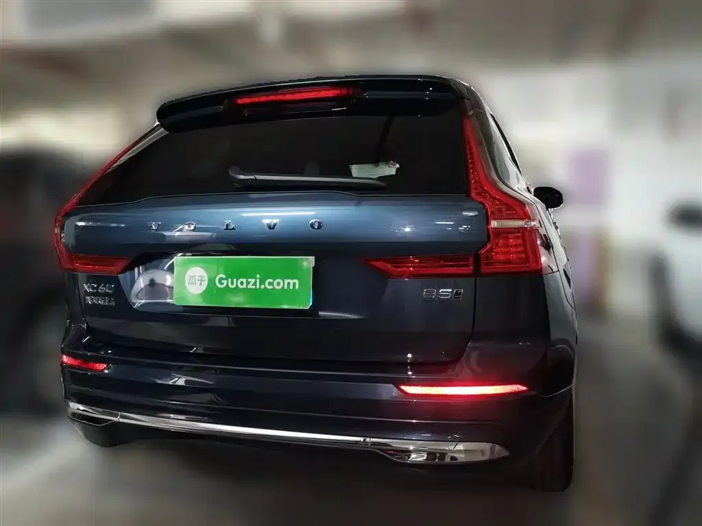 Volvo XC60 2024 из CN, фото 9