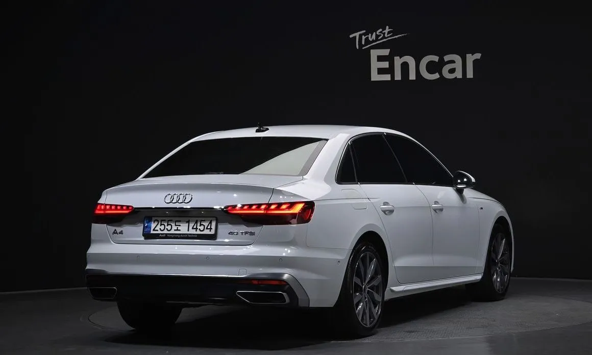 Audi A4 2023 из KR, фото 10