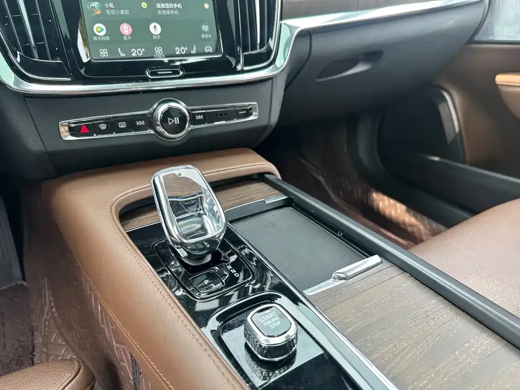 Volvo S90 — фото 2