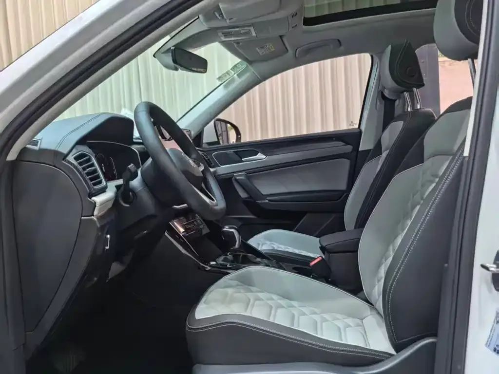 Volkswagen Tayron 2022 из CN, фото 8