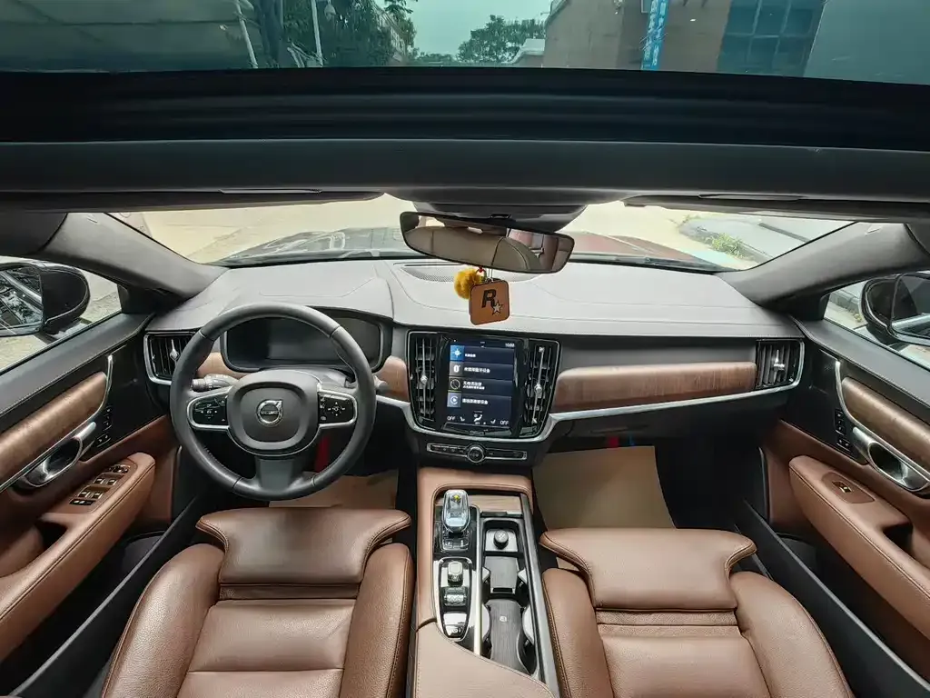 Volvo S90 2021 из CN, фото 4
