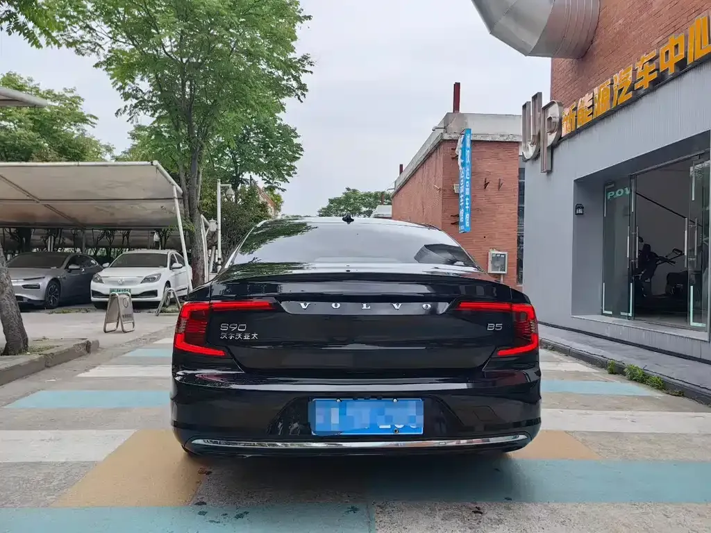 Volvo S90 2021 из CN, фото 8