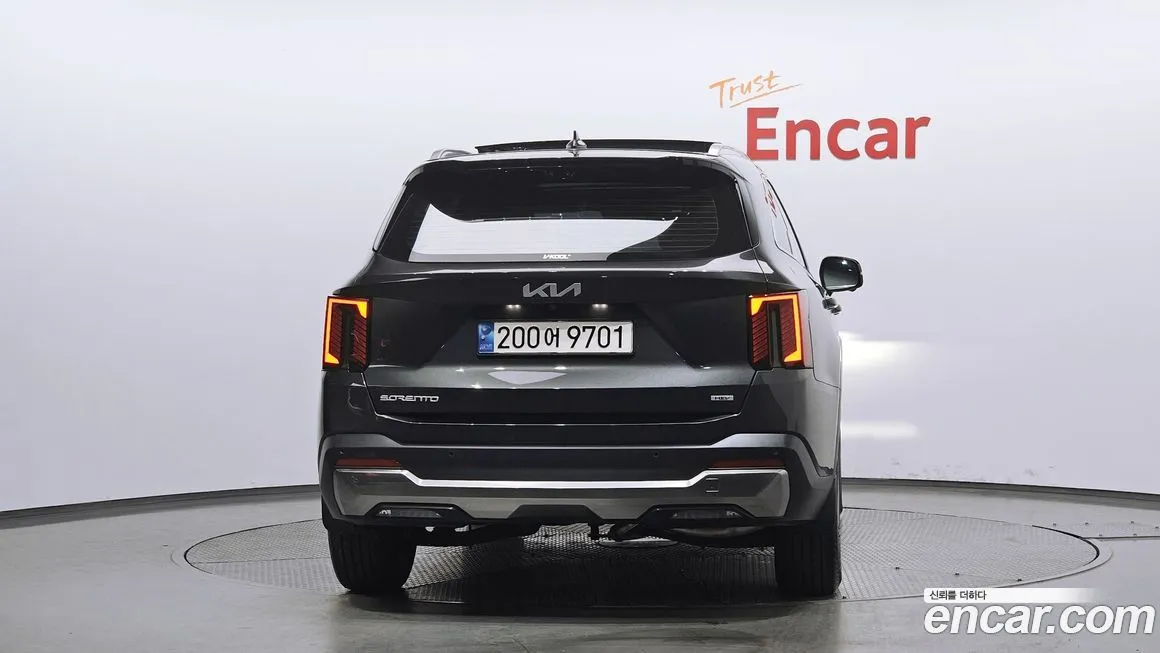 Kia Sorento — фото 3