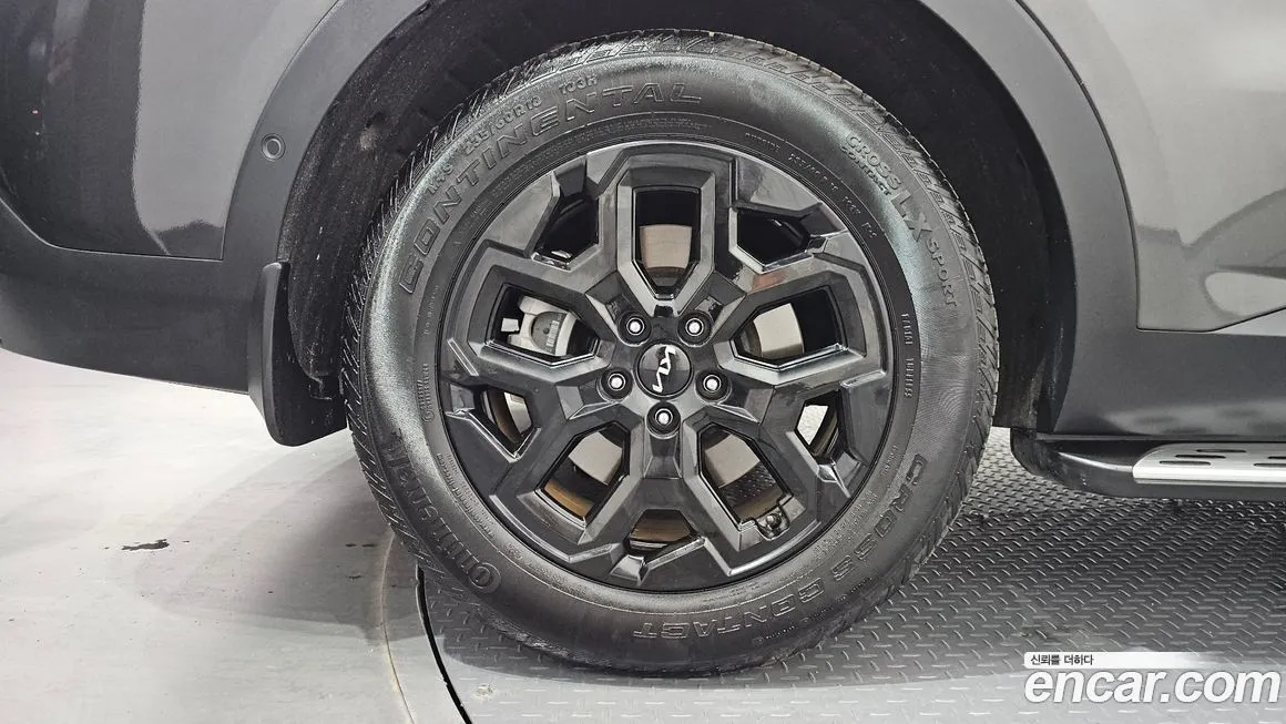 Kia Sorento — фото 10