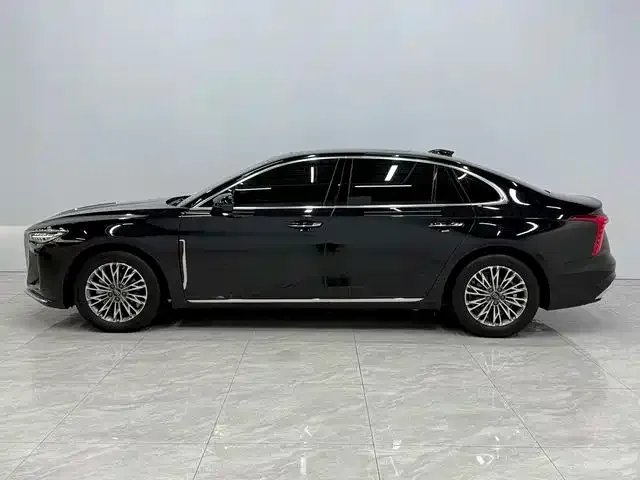 Hongqi H5 — фото 2