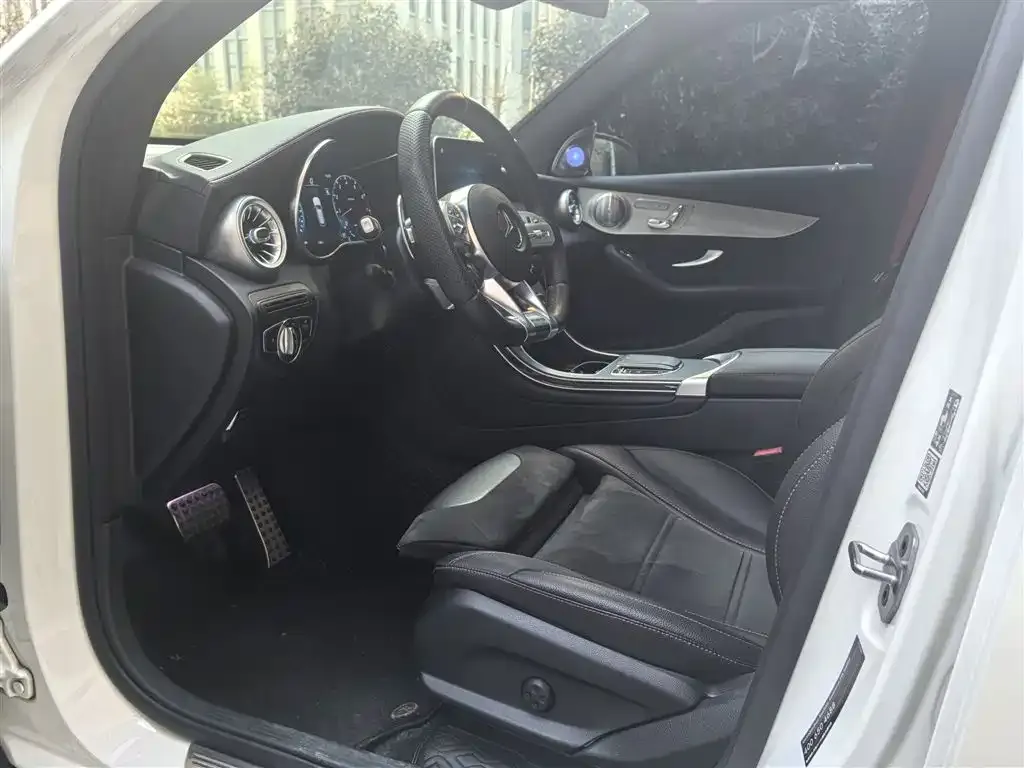 Mercedes-Benz GLC AMG 2023 из CN, фото 4