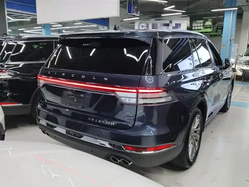 Lincoln Aviator — фото 3