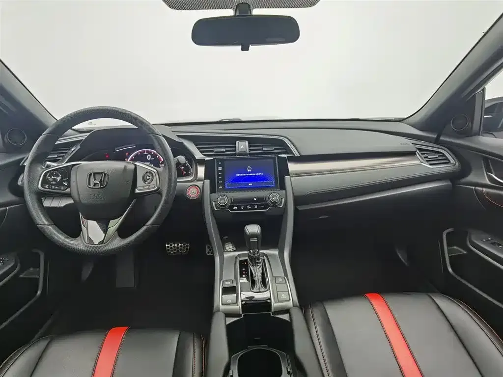 Honda Civic — фото 10
