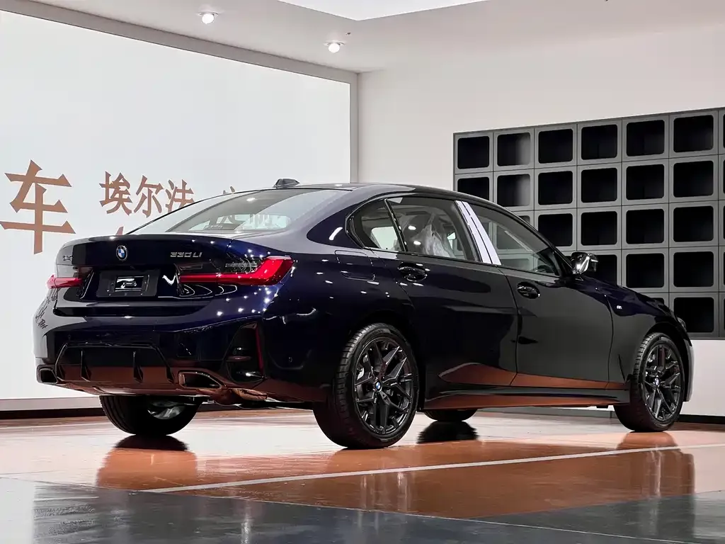 BMW 3 Series 2026 из CN, фото 7