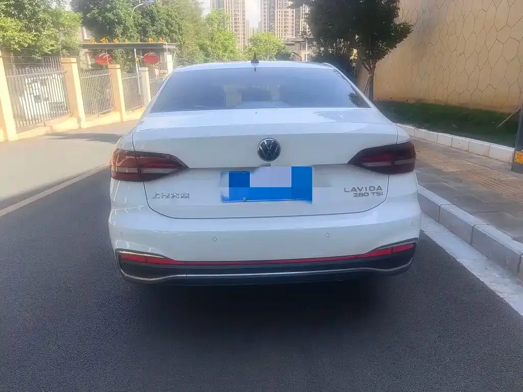 Volkswagen Lavida 2023 из CN, фото 6