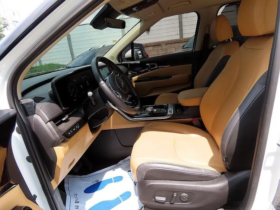 Kia Carnival 2023 из KR, фото 5