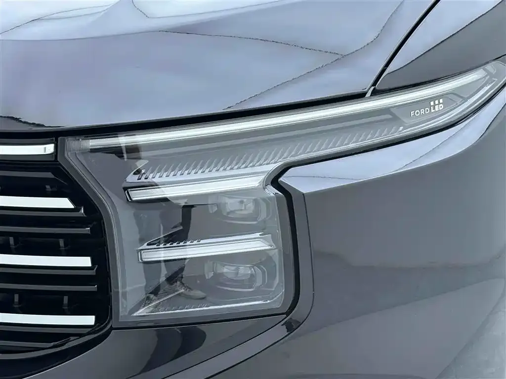 Ford Edge — фото 5