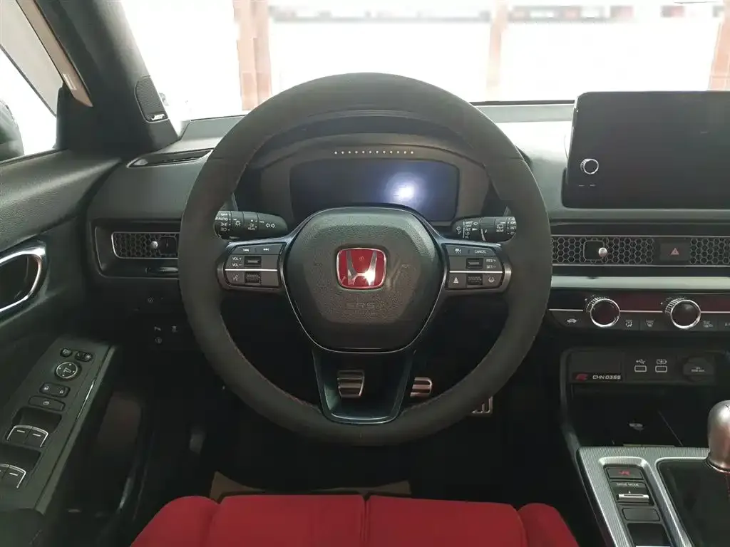 Honda Civic (Import) 2023 из CN, фото 10