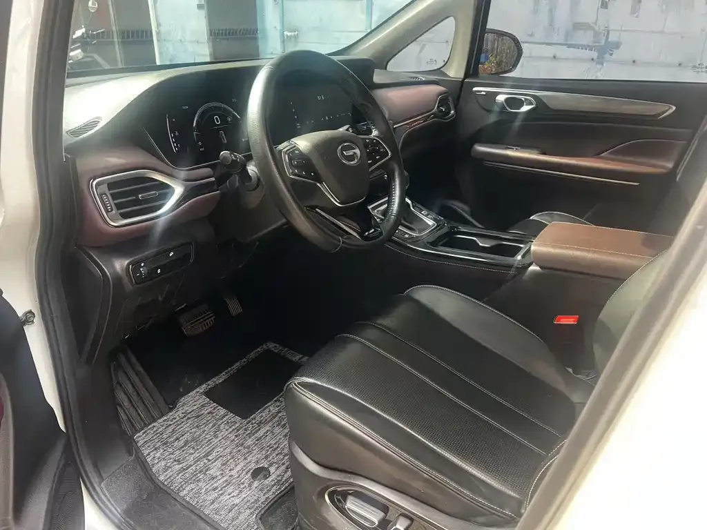 GAC Motor Trumpchi M6 2023 из CN, фото 2