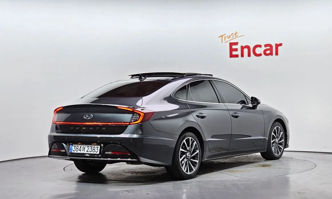 Hyundai Sonata 2022 из KR, фото 2