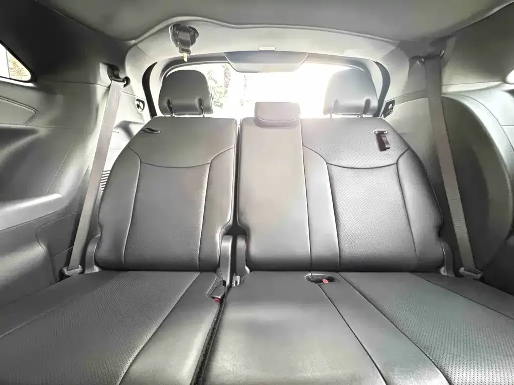 Toyota Sienna — фото 2