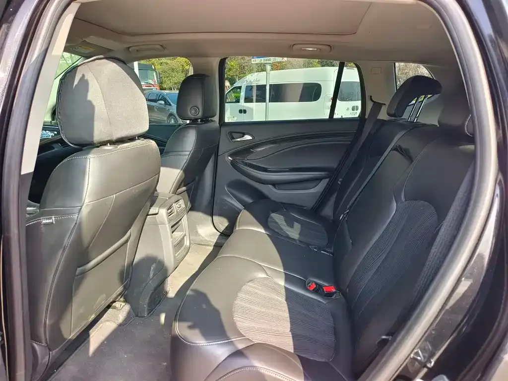 Buick Envision Plus 2021 из CN, фото 7