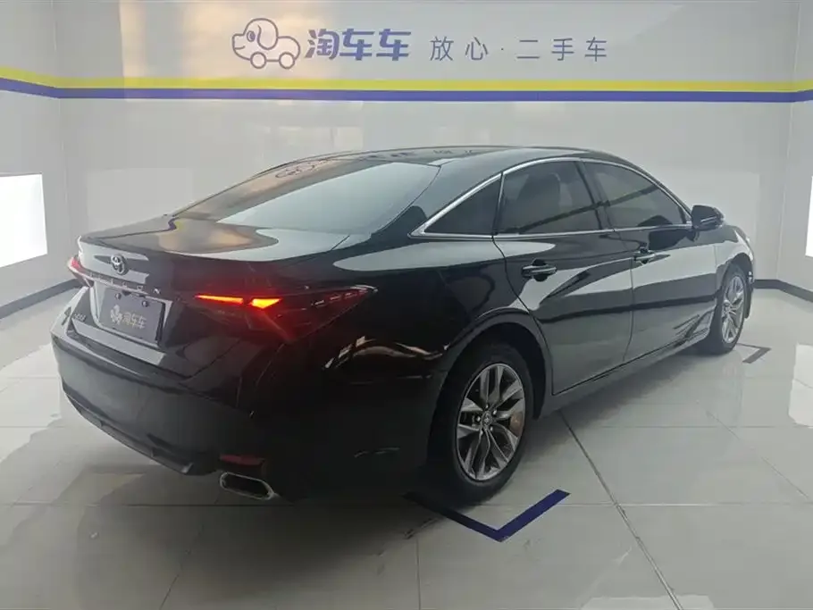 Toyota Avalon 2021 из CN, фото 7