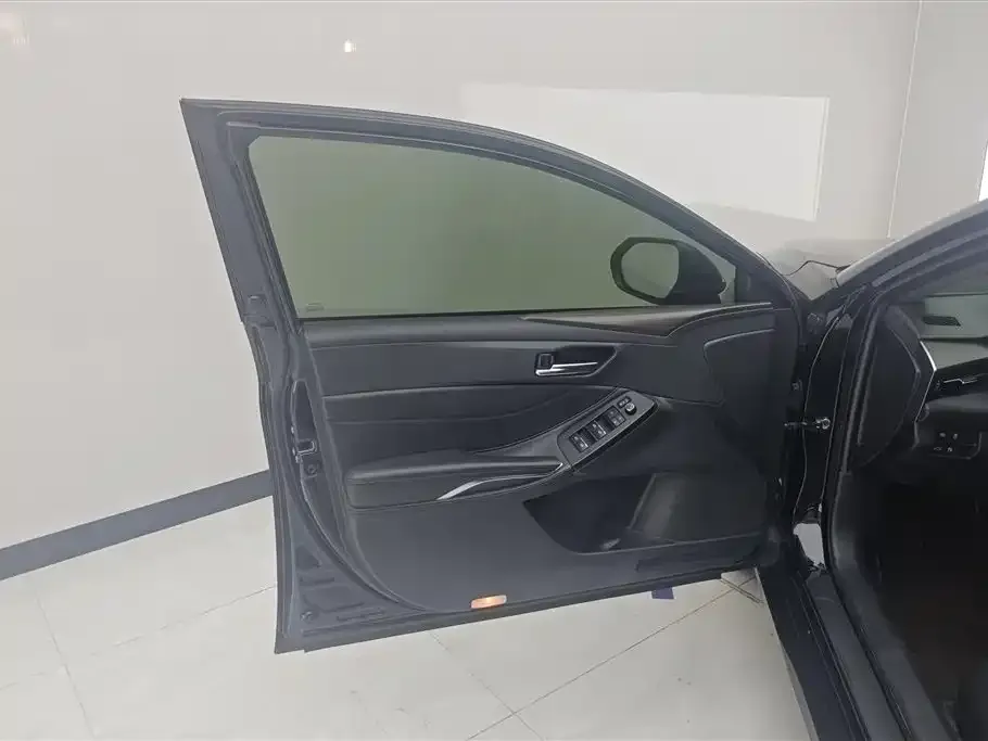 Toyota Avalon 2021 из CN, фото 3