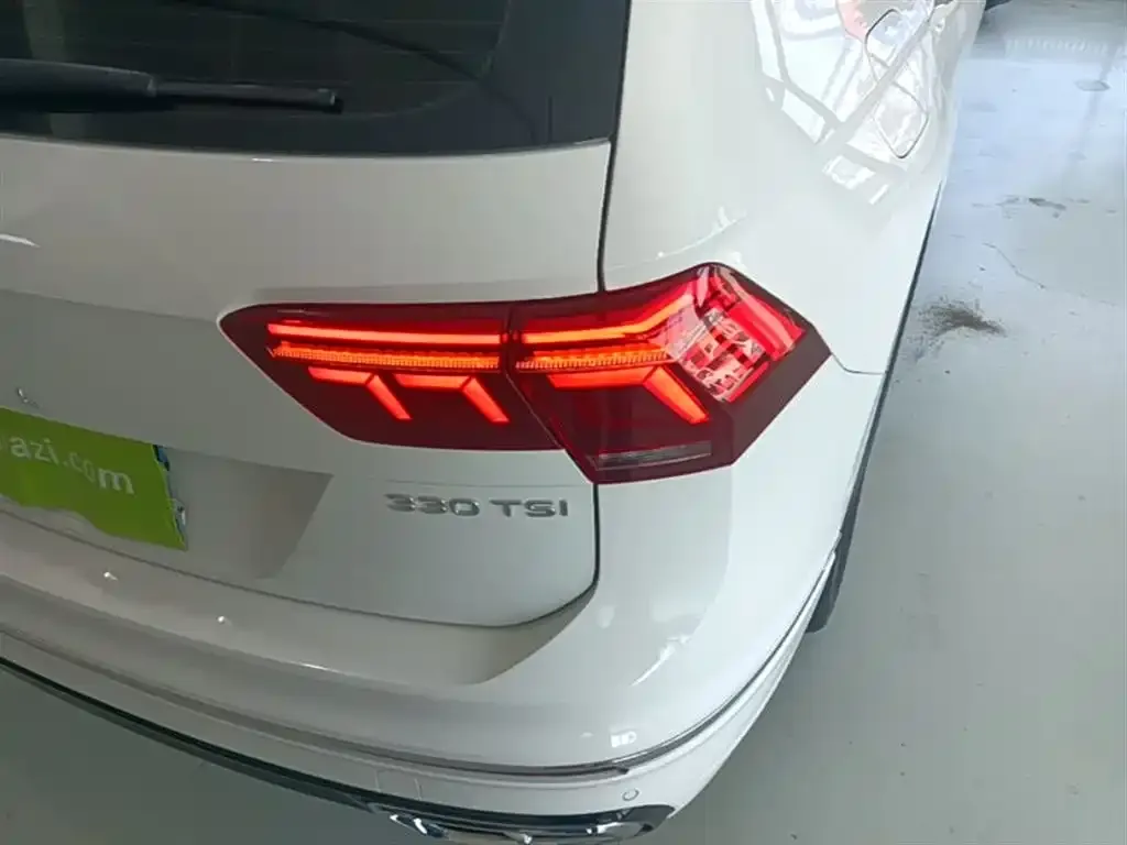 Volkswagen Tiguan L 2022 из CN, фото 3