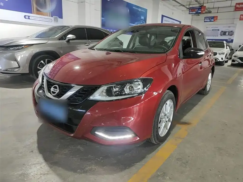 Nissan Tiida 2023 из CN, фото 8