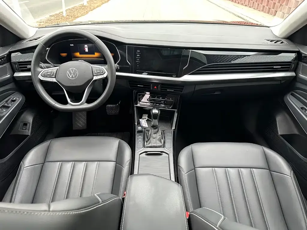Volkswagen Passat — фото 9