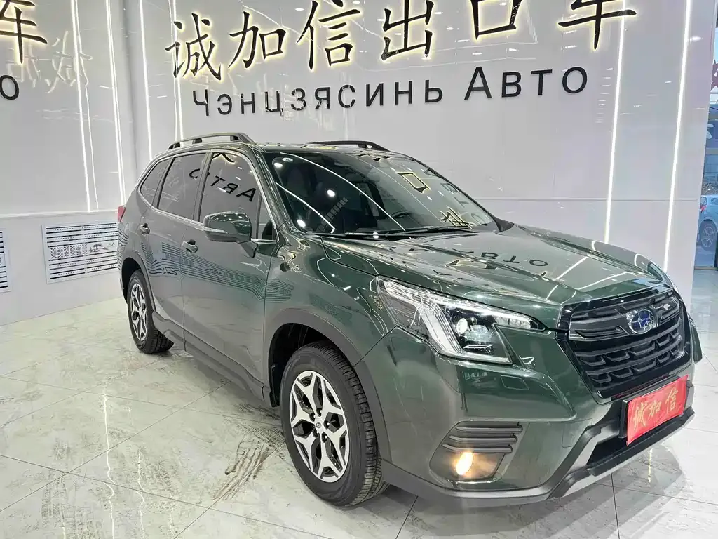Subaru Forester — фото 4