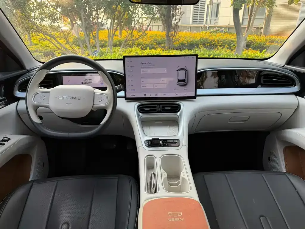 Geely Starburst — фото 9