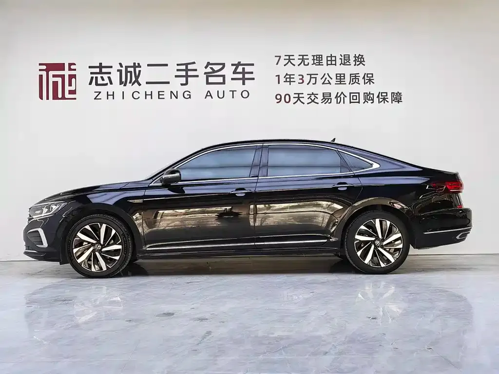 Volkswagen Passat — фото 2