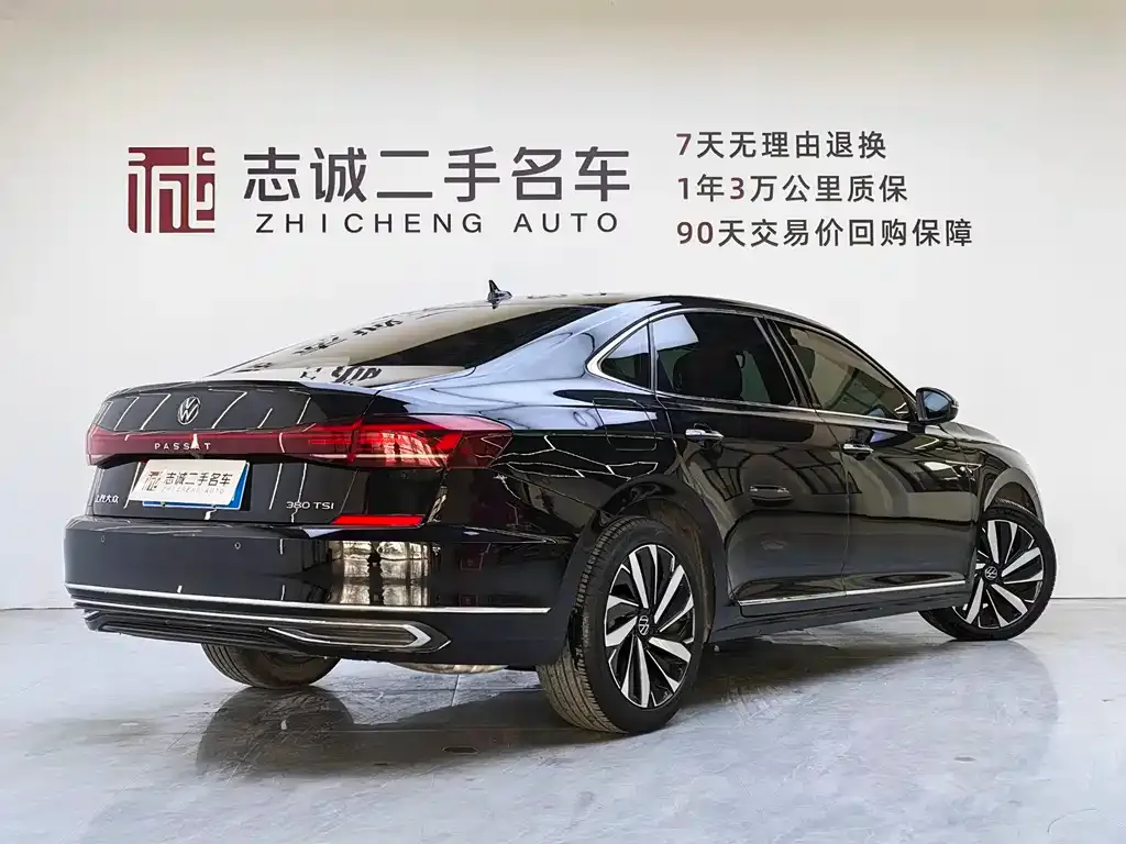 Volkswagen Passat — фото 5
