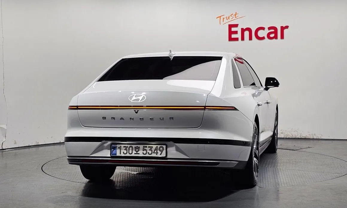 Hyundai Grandeur 2023 из KR, фото 2