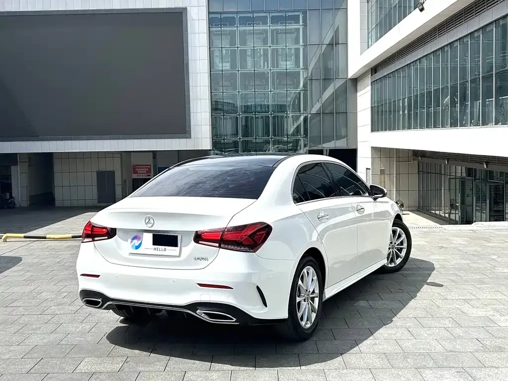 Mercedes-Benz A-Class — фото 9