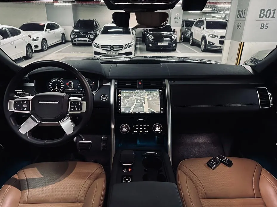 Land Rover Discovery 2024 из KR, фото 2