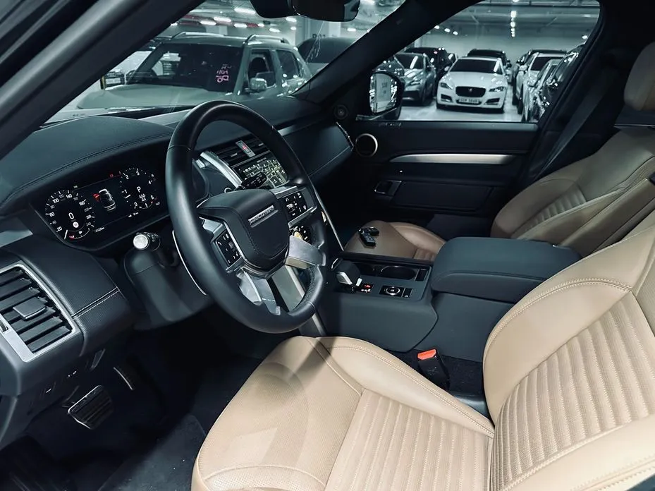 Land Rover Discovery 2024 из KR, фото 8