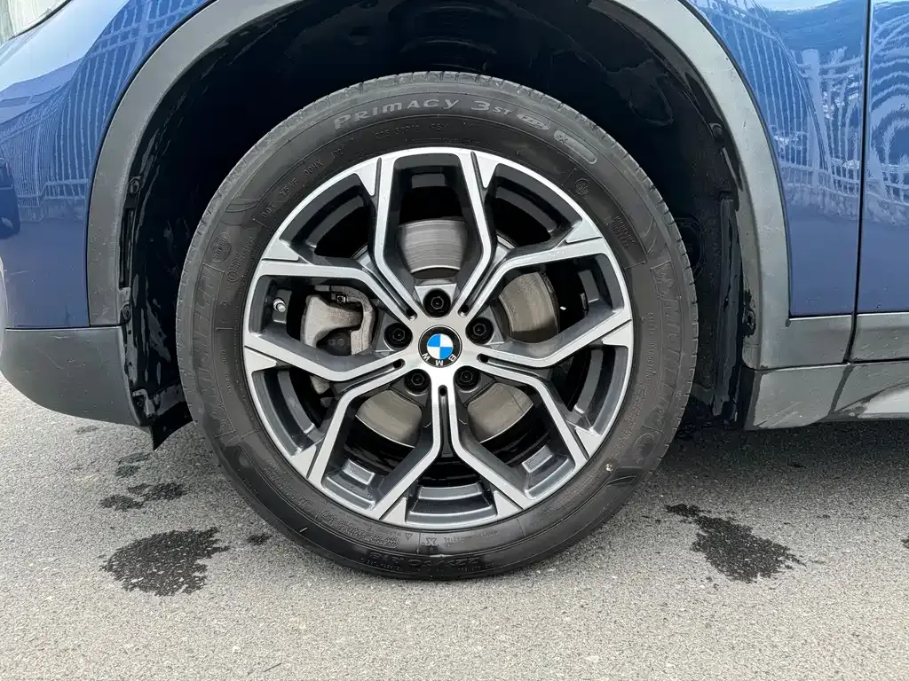 BMW X1 — фото 4