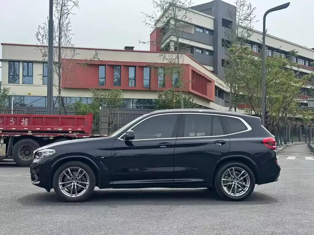 BMW X3 — фото 4