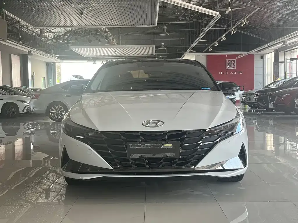Hyundai Elantra 2022 из CN, фото 8