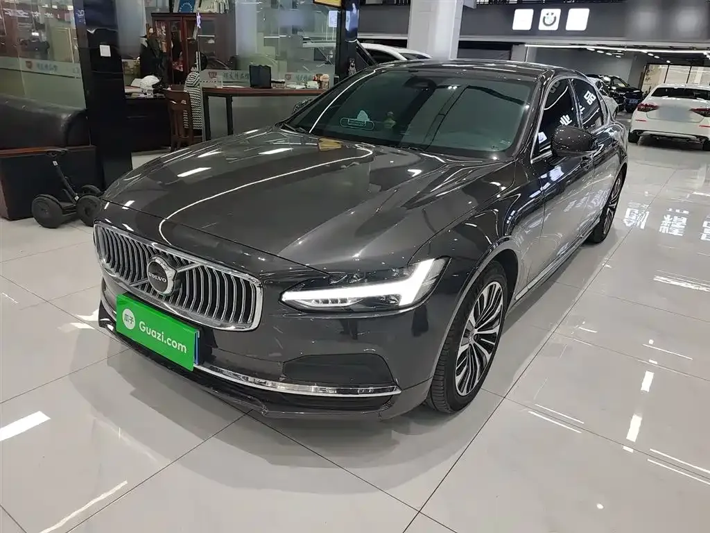 Volvo S90 — фото 3