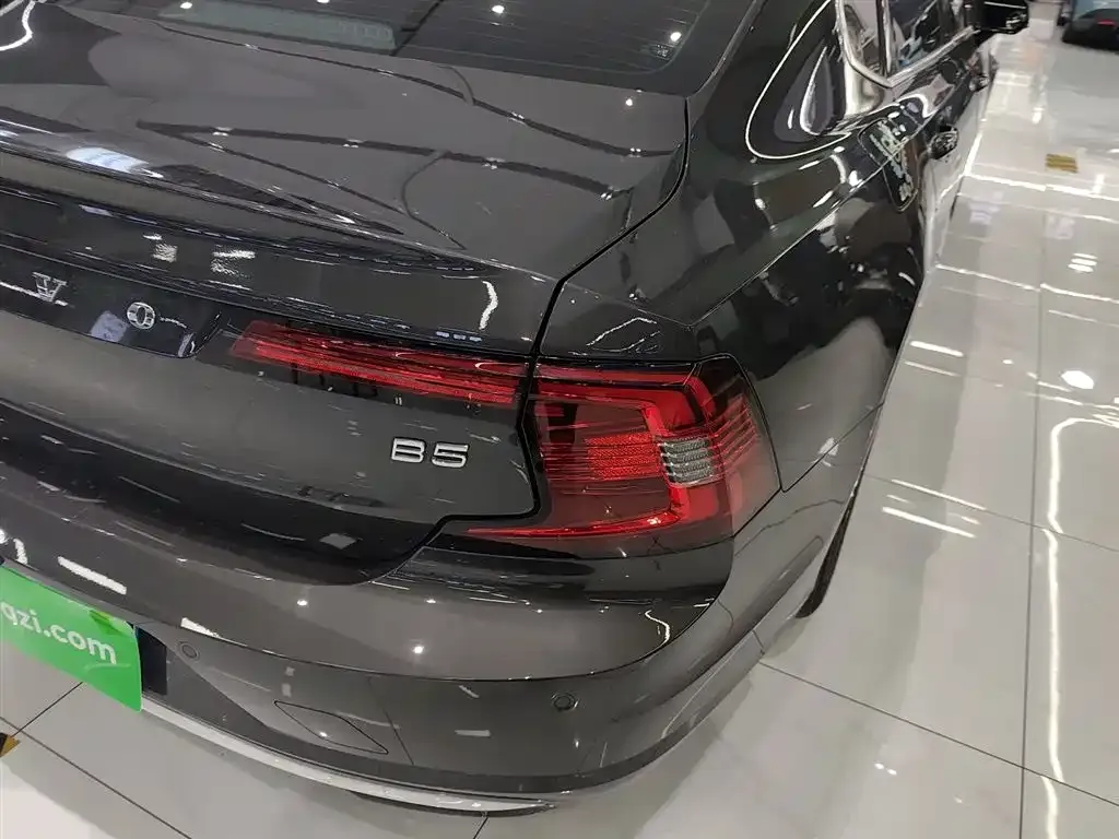 Volvo S90 — фото 8